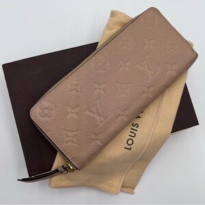 🌹♥️Louis Vuitton Clemence Empriente in Turtle Dove Color ♥️🌹